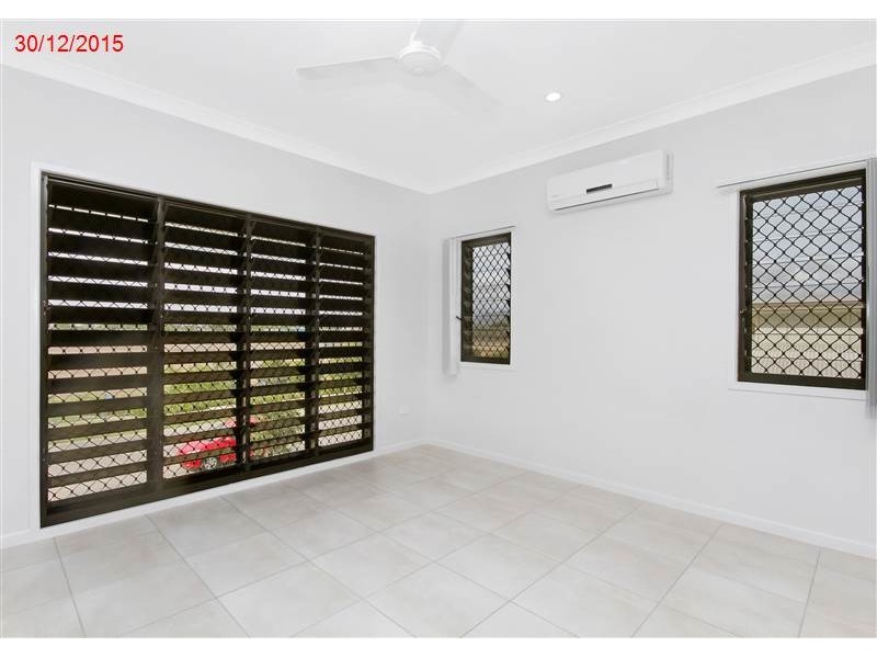 44 Bluewattle Boulevard, Rasmussen QLD 4815