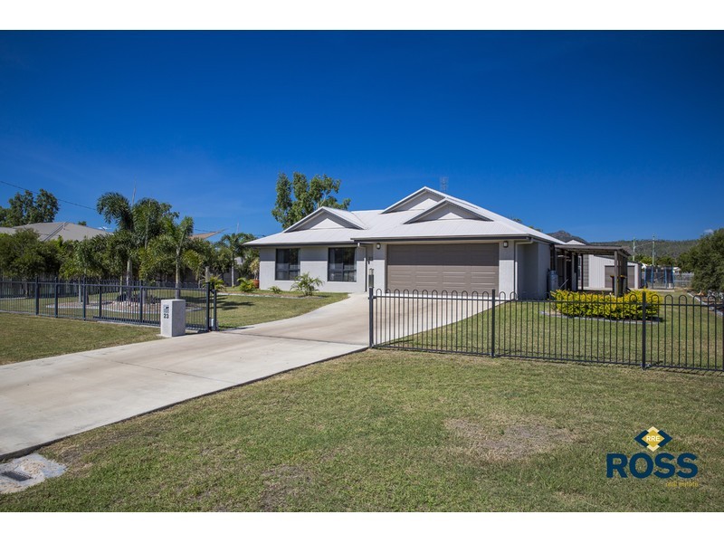 23 Tennessee Way, Kelso QLD 4815