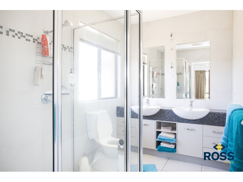 23 Tennessee Way, Kelso QLD 4815