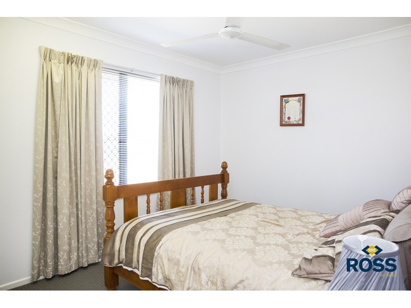 23 Tennessee Way, Kelso QLD 4815