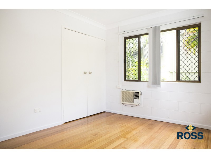 9 Nowland Avenue, Cranbrook QLD 4814