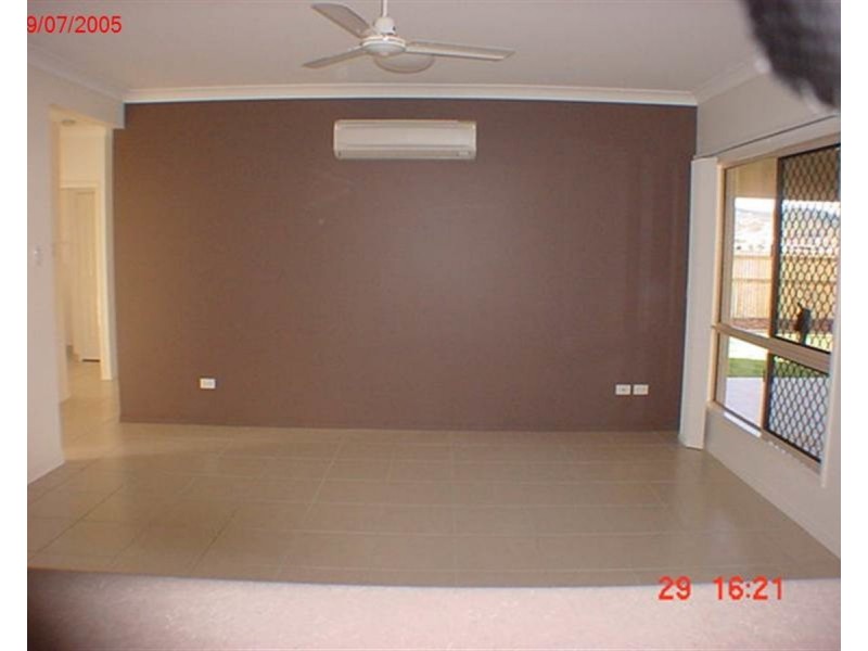 9/67-90 Phoenix Parade, Kirwan QLD 4817