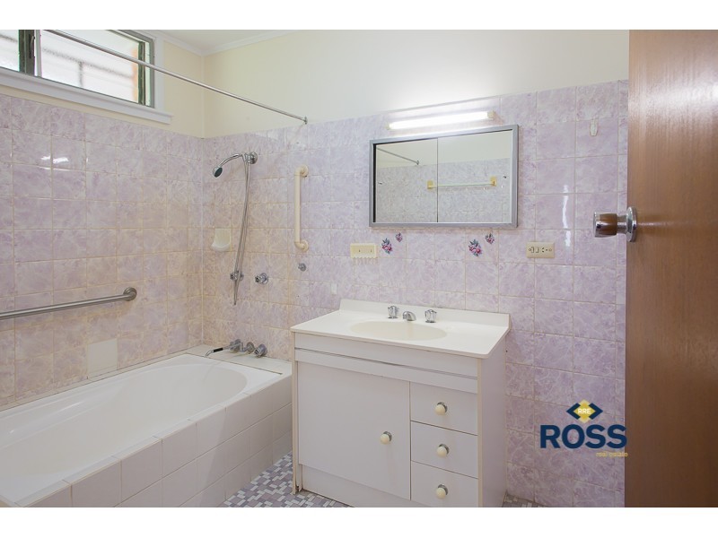 12 Daley Street, Heatley QLD 4814