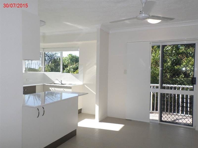 4/30 Queen Street, North Ward QLD 4810