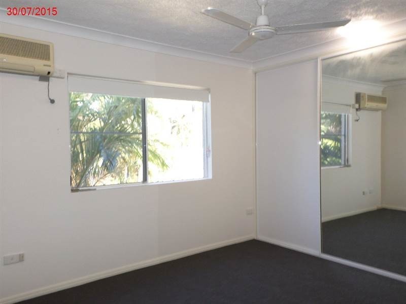 4/30 Queen Street, North Ward QLD 4810