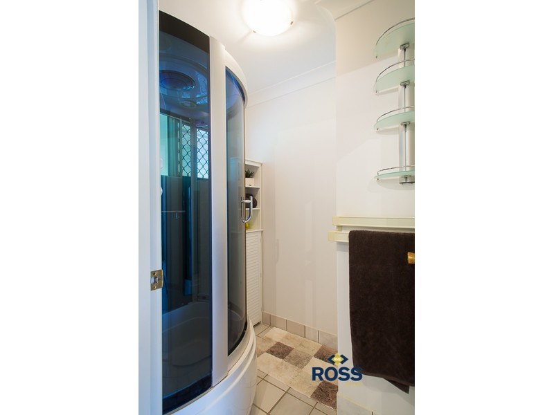 4 Calypso Court, Burdell QLD 4818