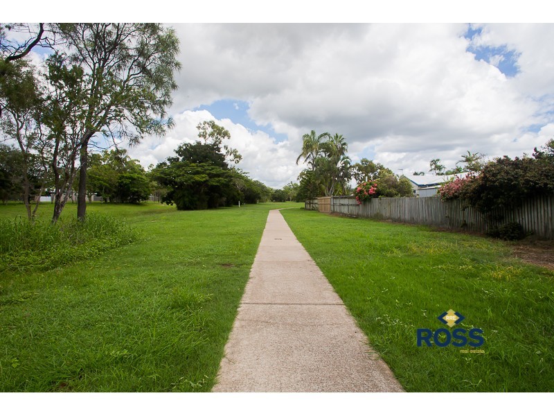 4 Calypso Court, Burdell QLD 4818