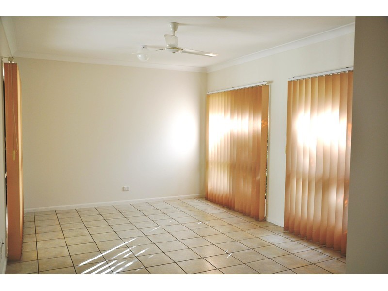 31 Lomond Street, Kirwan QLD 4817