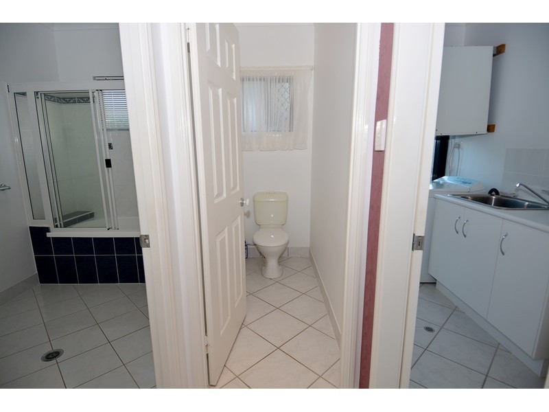 25 Mostyn Crescent, Bushland Beach QLD 4818