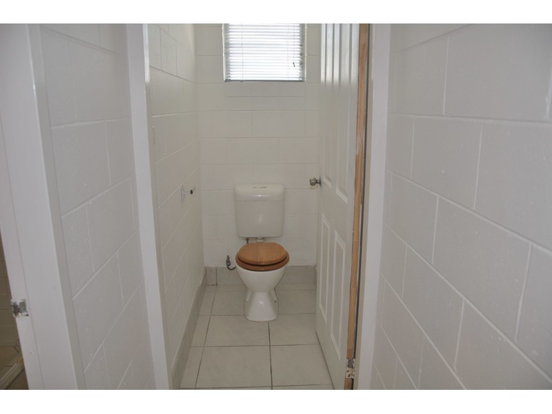 2/48 Marks Street, Hermit Park QLD 4812