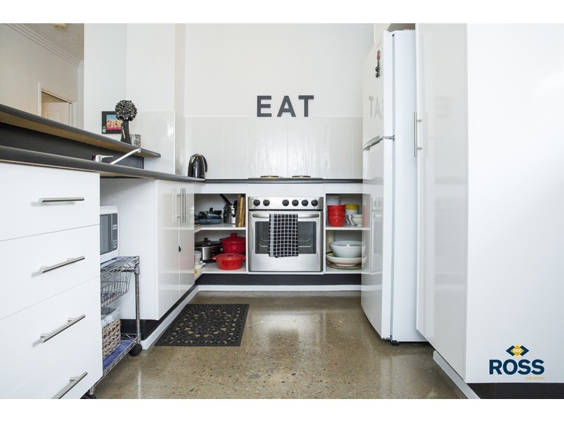 1/9-11 Gregory Street, North Ward QLD 4810