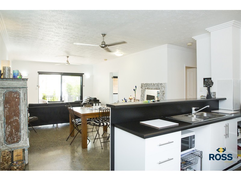 1/9-11 Gregory Street, North Ward QLD 4810