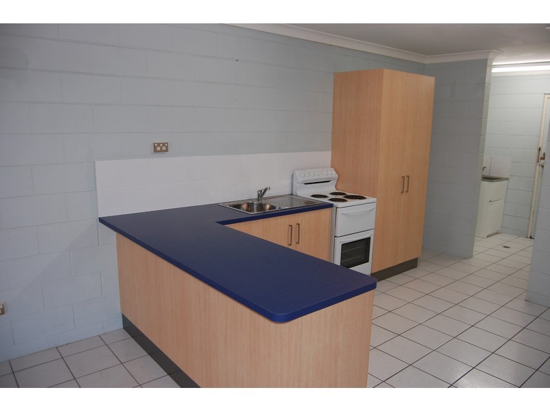 1/5 Halliday Street, Kirwan QLD 4817