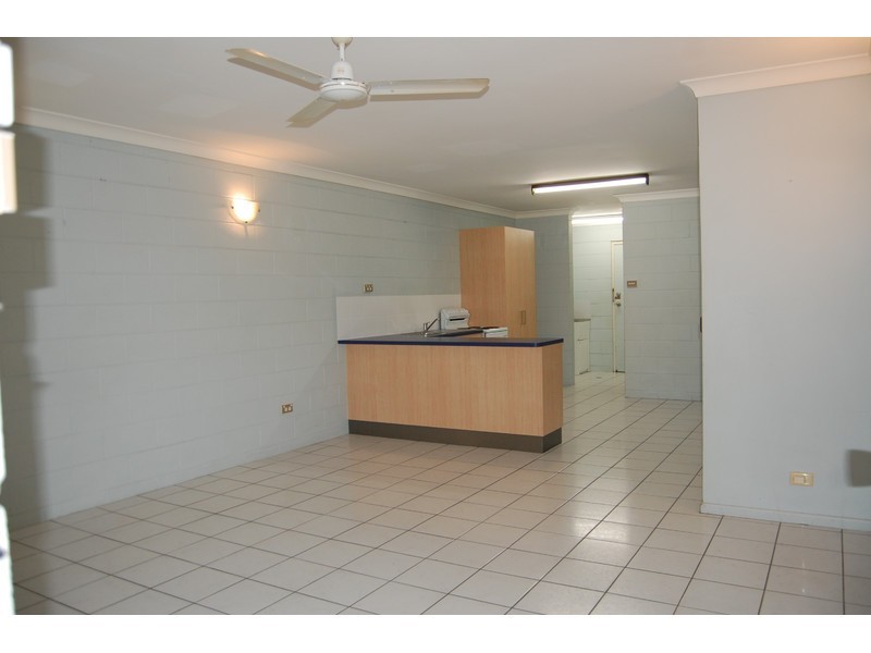 1/5 Halliday Street, Kirwan QLD 4817