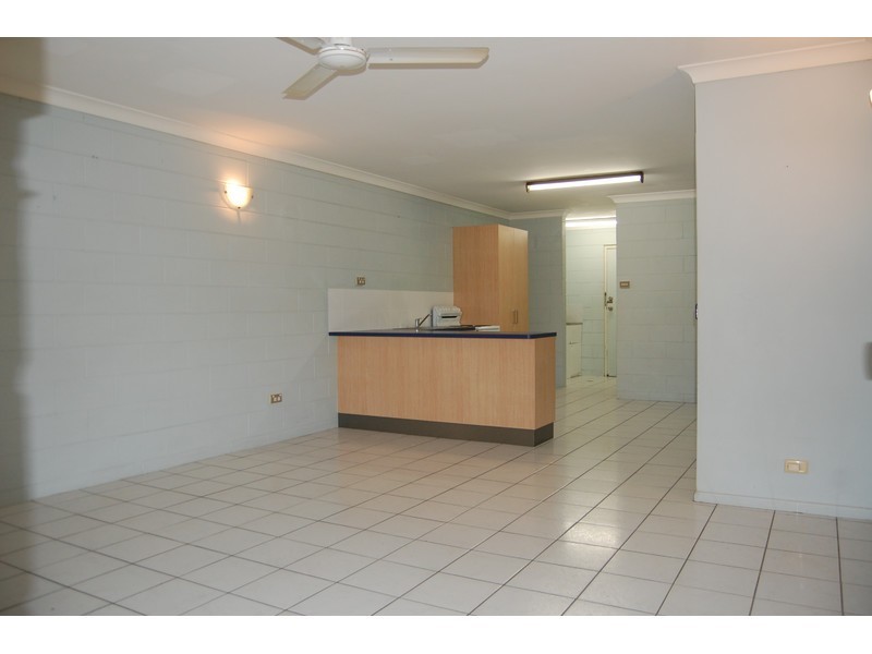 1/5 Halliday Street, Kirwan QLD 4817