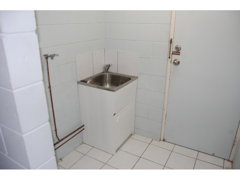 1/5 Halliday Street, Kirwan QLD 4817