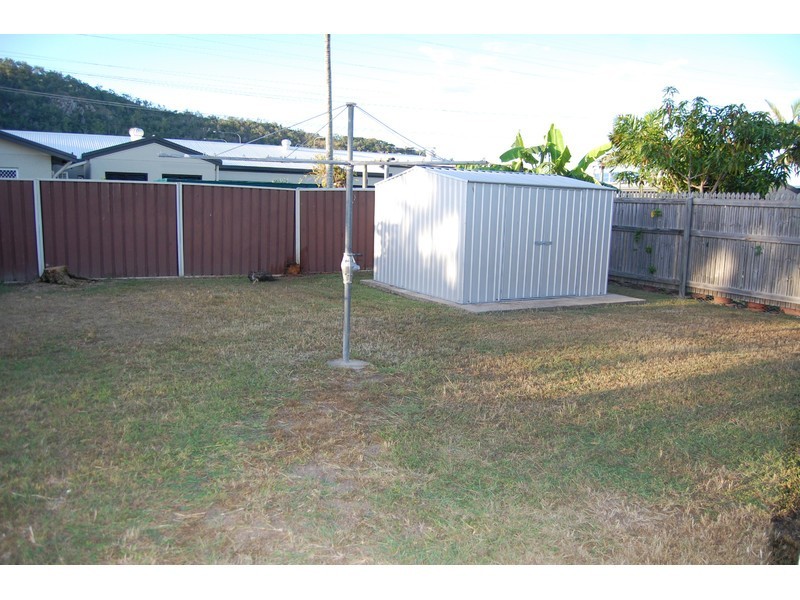 1/5 Halliday Street, Kirwan QLD 4817