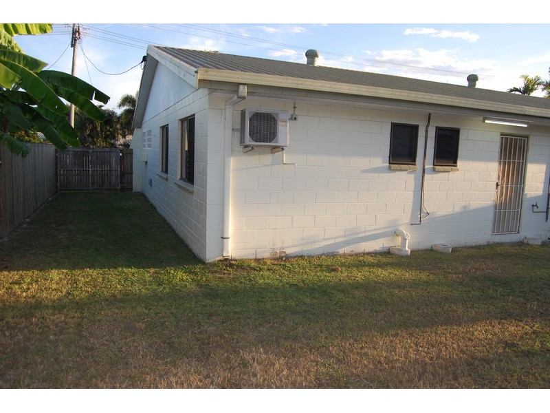 1/5 Halliday Street, Kirwan QLD 4817