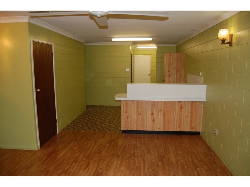 2/5 Halliday Street, Kirwan QLD 4817