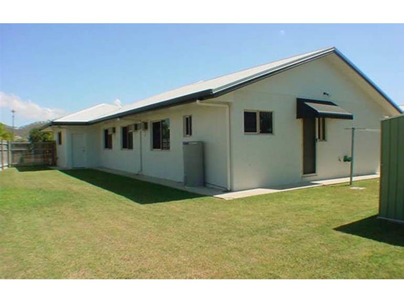 34 Young Circuit, Kirwan QLD 4817