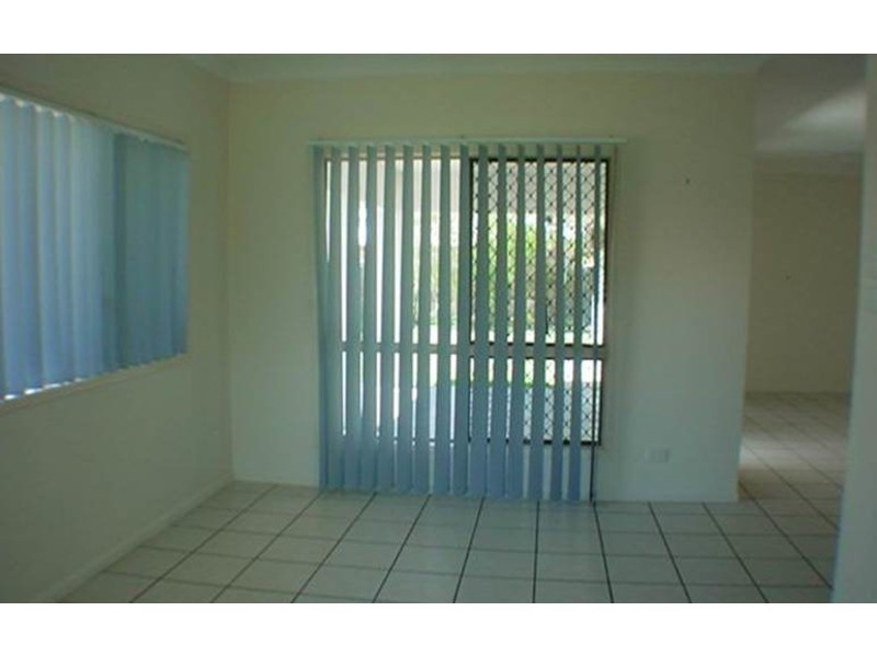 34 Young Circuit, Kirwan QLD 4817