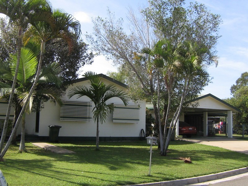 8 Isa Court, Kirwan QLD 4817