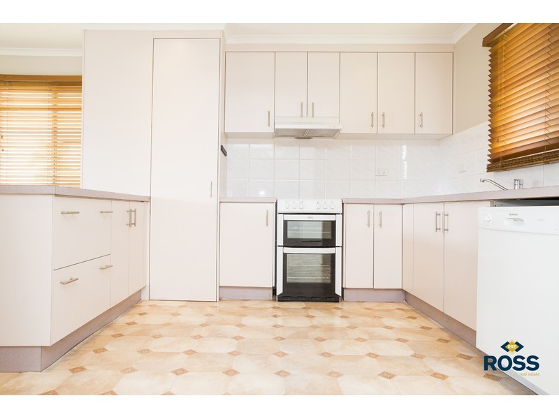 4 Gatton Street, Kirwan QLD 4817