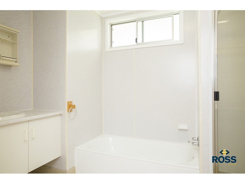 4 Gatton Street, Kirwan QLD 4817