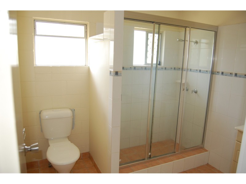 1/201 Pinnacle Drive, Rasmussen QLD 4815