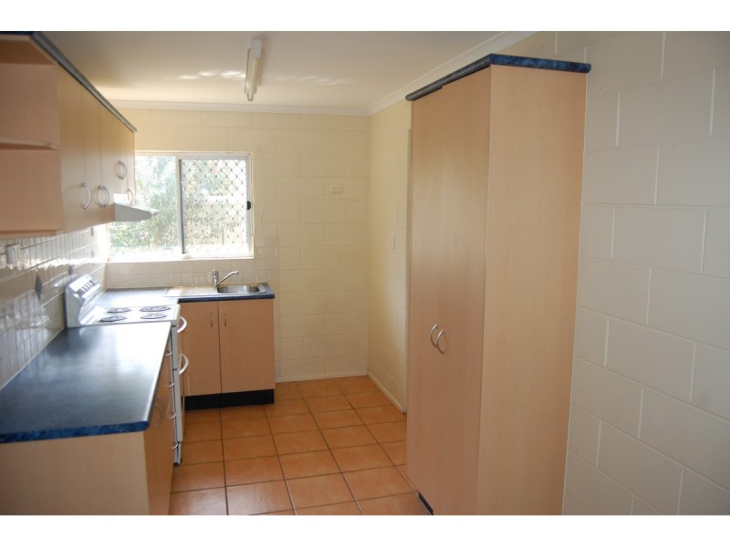 1/201 Pinnacle Drive, Rasmussen QLD 4815