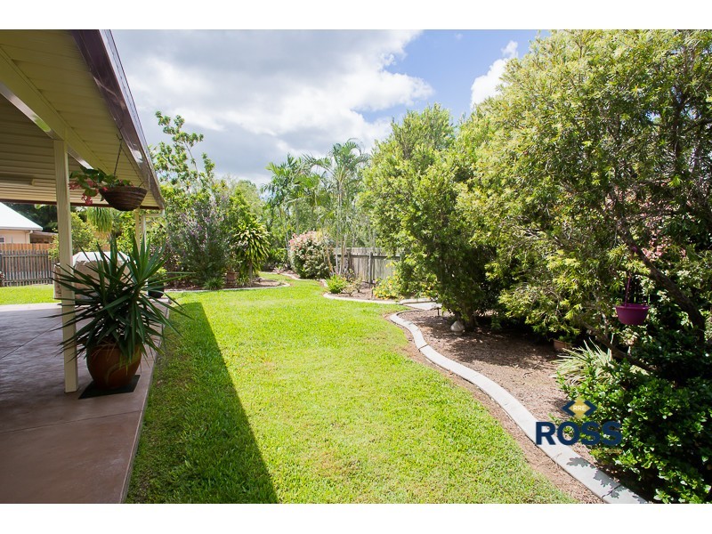 4 Calypso Court, Burdell QLD 4818