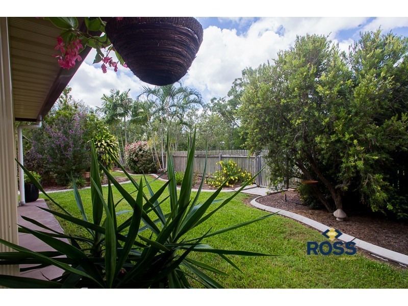 4 Calypso Court, Burdell QLD 4818