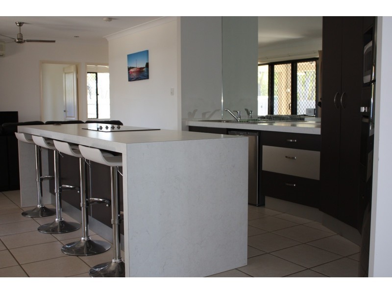 50 Brenton Circuit, Deeragun QLD 4818