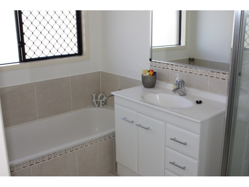 50 Brenton Circuit, Deeragun QLD 4818