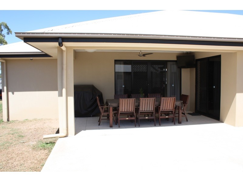 50 Brenton Circuit, Deeragun QLD 4818
