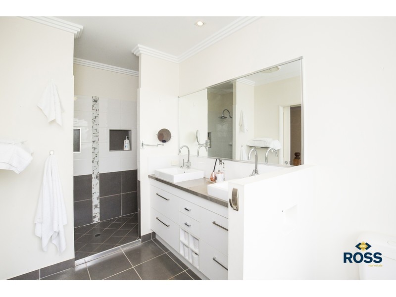 15 Therese Court, Alice River QLD 4817