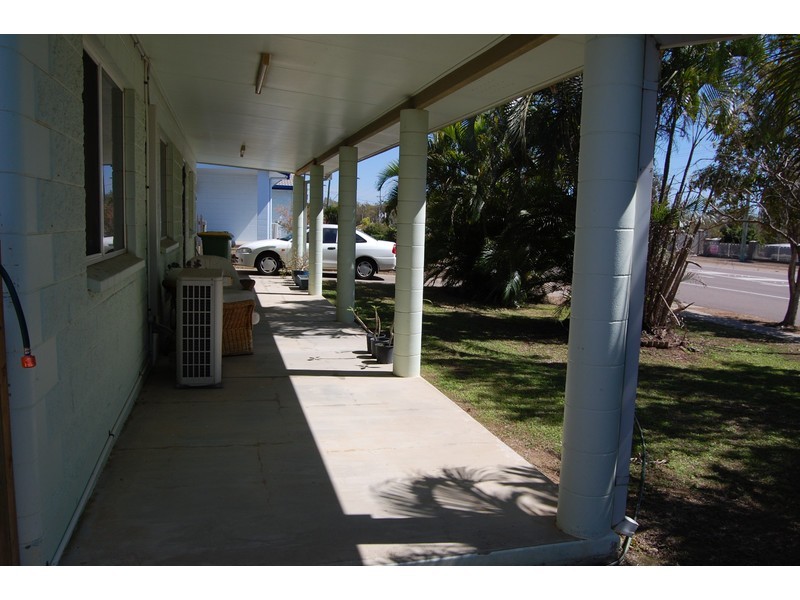 568 Bayswater Road, Mount Louisa QLD 4814