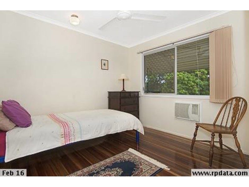 15 Lambert Street, Kirwan QLD 4817