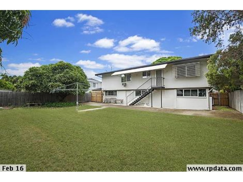 15 Lambert Street, Kirwan QLD 4817