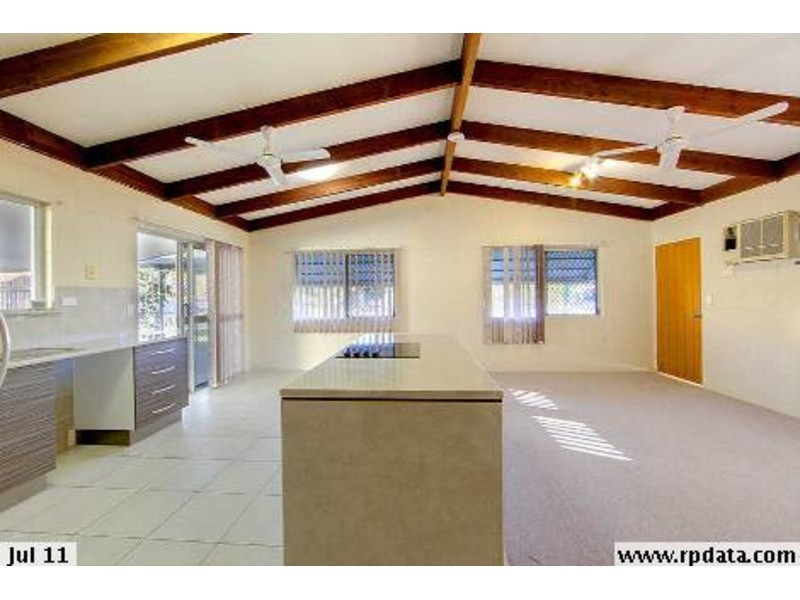 2 Rebecca Court, Rasmussen QLD 4815