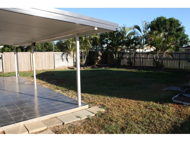 11 Loretta Court, Rasmussen QLD 4815