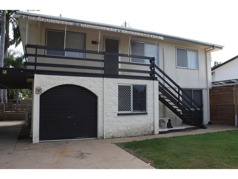 24 Munbilla Drive, Kelso QLD 4815