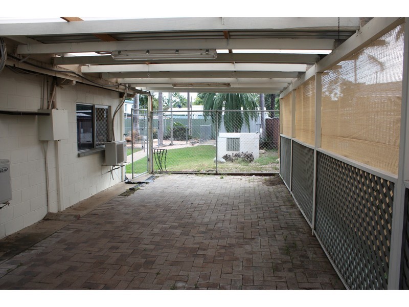 24 Munbilla Drive, Kelso QLD 4815