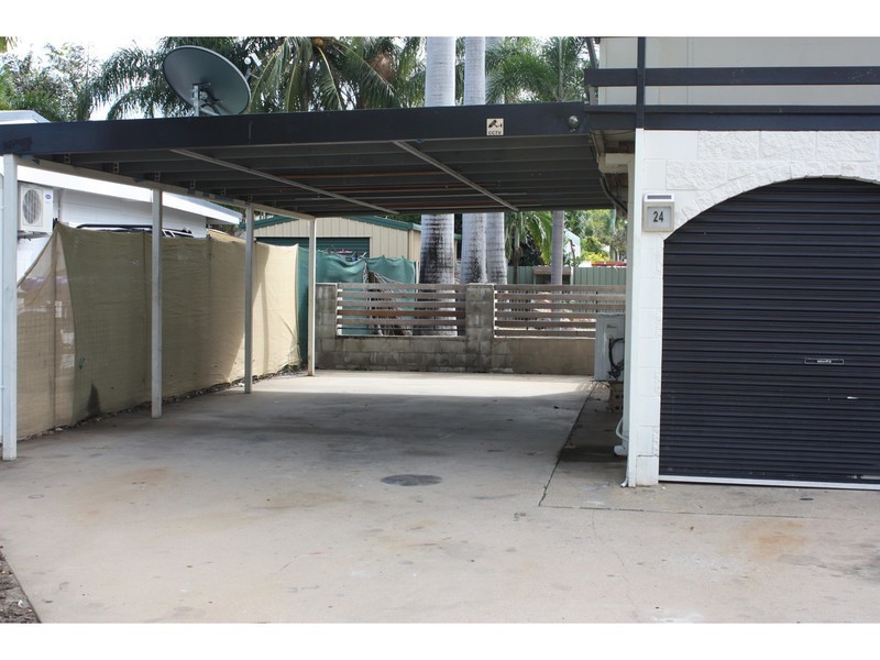 24 Munbilla Drive, Kelso QLD 4815