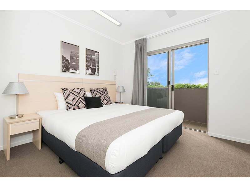 127/64/1b Sporting Drive, Thuringowa Central QLD 4817