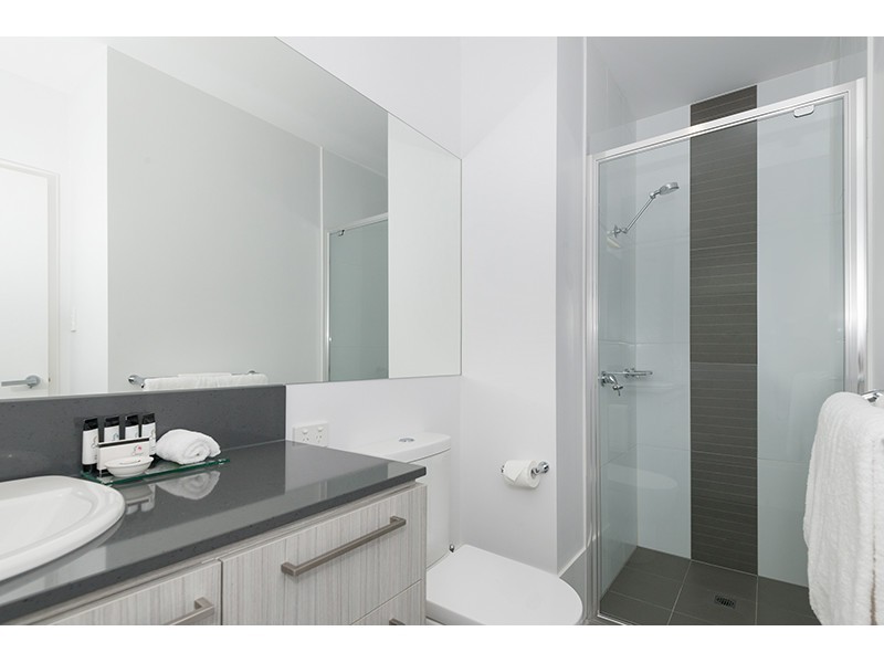 127/64/1b Sporting Drive, Thuringowa Central QLD 4817