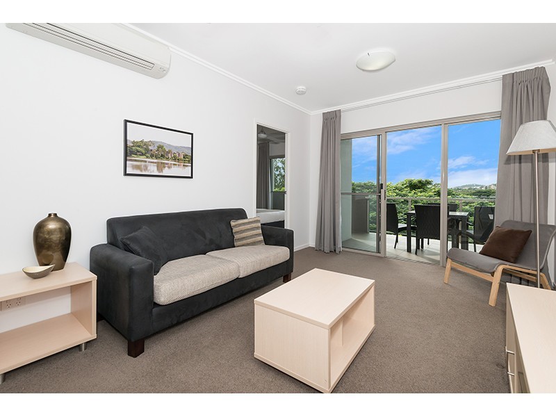 127/64/1b Sporting Drive, Thuringowa Central QLD 4817