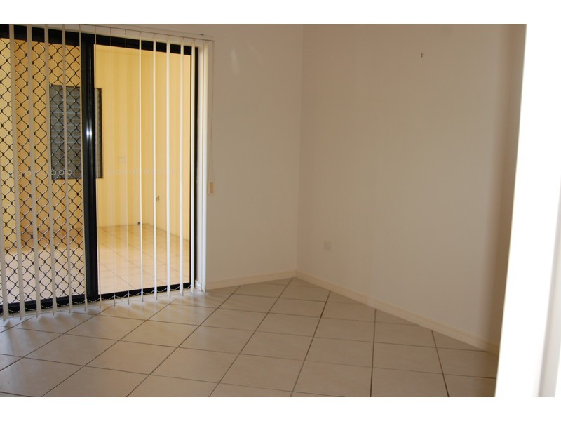 22/18 Sir Leslie Theise Drive, Townsville City QLD 4810