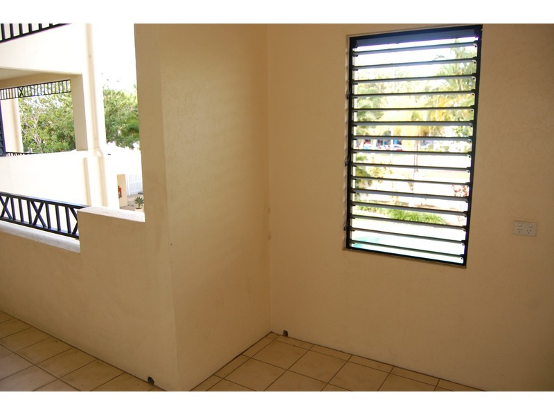 22/18 Sir Leslie Theise Drive, Townsville City QLD 4810