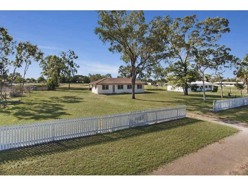 211 Geaney Lane, Deeragun QLD 4818